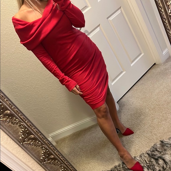 RACHEL Rachel Roy Dresses & Skirts - 🌺RACHEL Rachel Roy 🌺Pink  Ruched Off-Shoulder Bodycon Dress
